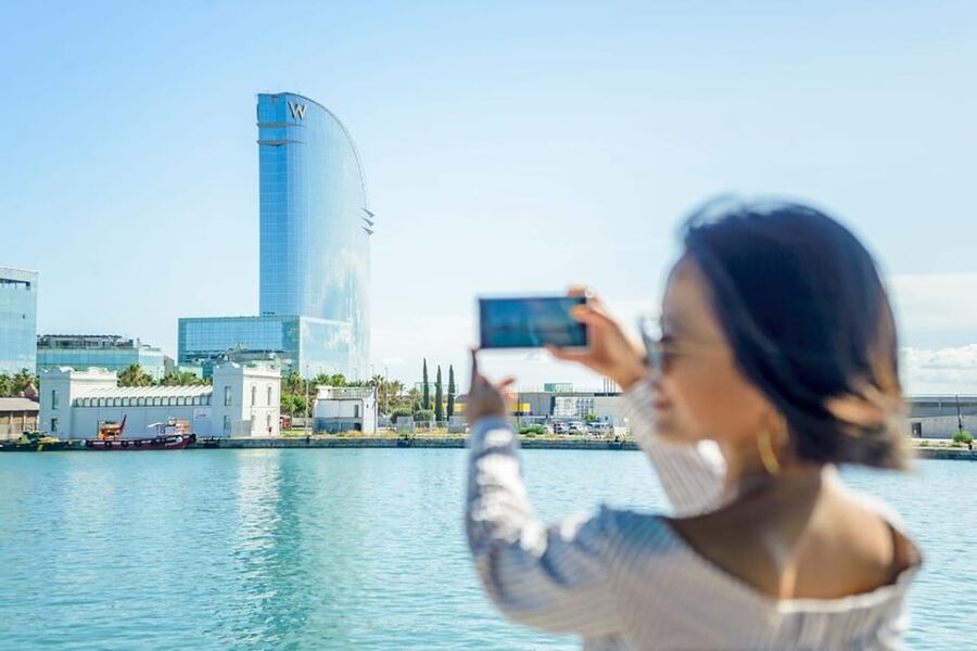 Barcelona: E-Bike Tour with Montjuic Cable Car & Boat Ride - El Raval and Paral·lel Avenue by e-bike