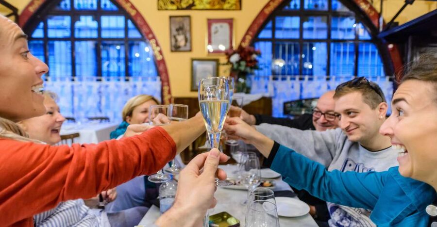 Barcelona eBike Tour with Wine and Tapas Experience - Why an e-bike is a smart way to see Barcelona