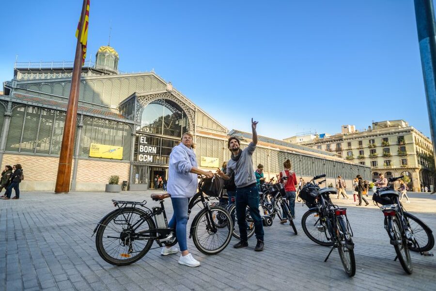 Barcelona eBike Tour with Wine and Tapas Experience - A second look at Barcelona’s Old City