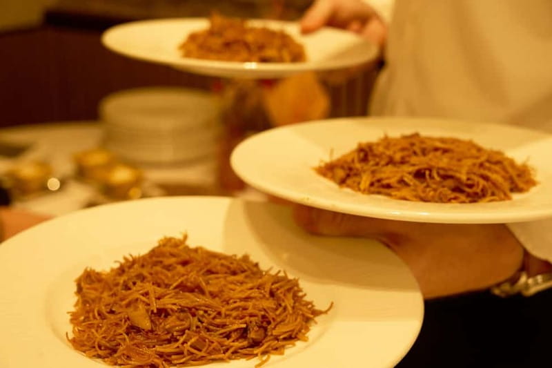 Barcelona: El Born Gourmet Food & Wine Small Group Tour - Starting at Nou Celler