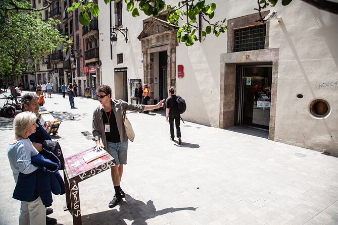 Barcelona El Raval Dark History Walking Tour - Former Hospital de la Santa Creu and the Royal Academy of Medicine