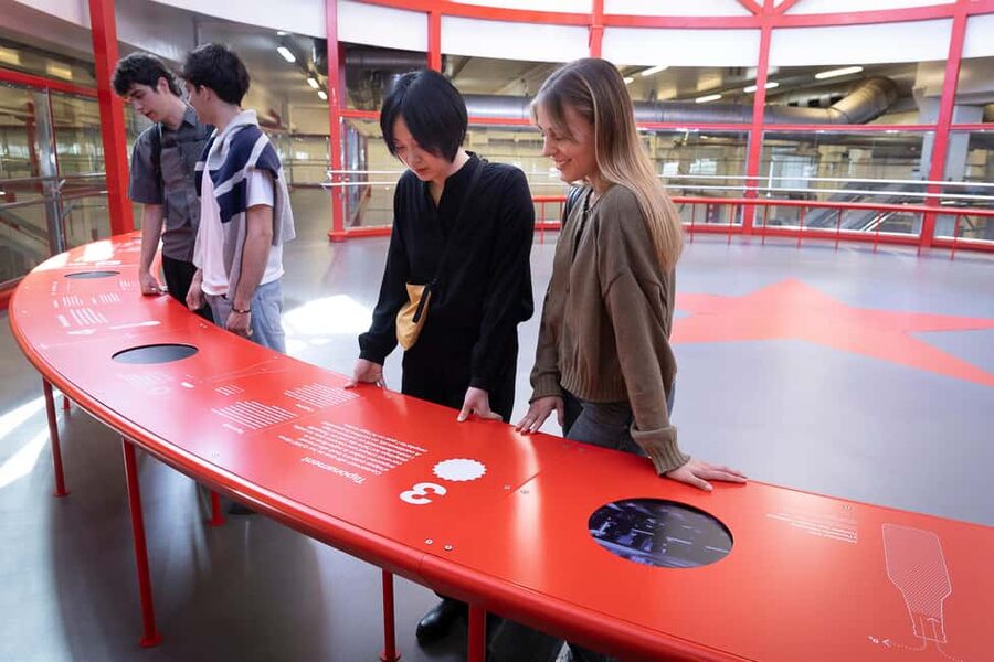 Barcelona: Estrella Damm Brewery Guided Tour with Tasting - Who will enjoy this tour most?