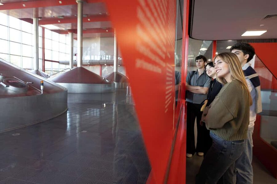 Barcelona: Estrella Damm Brewery Guided Tour with Tasting - Reaching the brewery from Barcelona