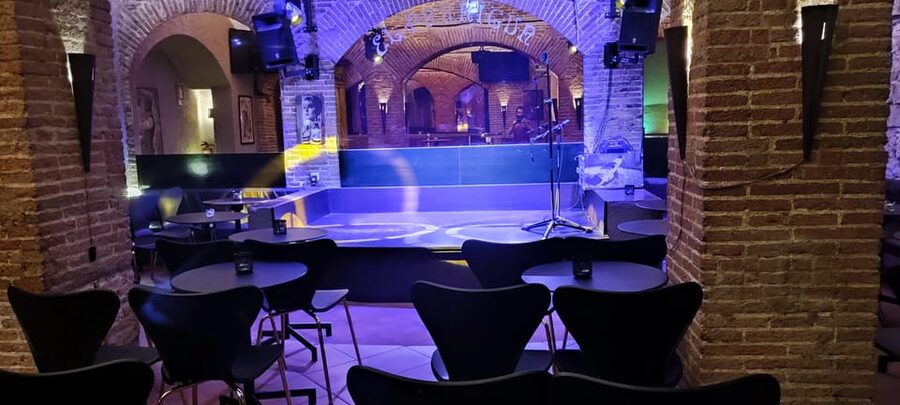 Barcelona: Exclusive Flamenco Show at El Paraigua with Drink - Key points to know before booking