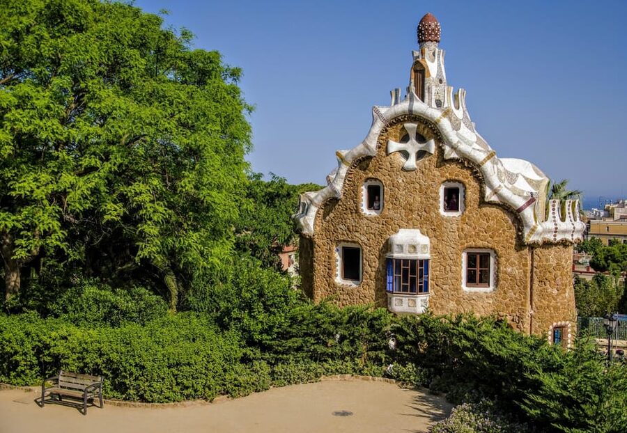 Barcelona: Exclusive Park Güell Private Guided Tour - Free time after the guided visit