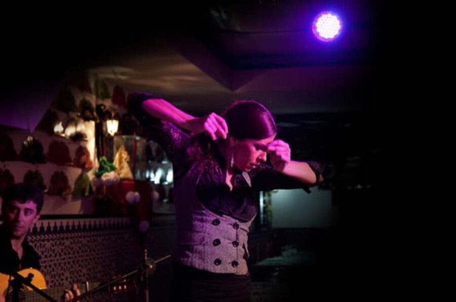 Barcelona: Flamenco at El Patio Andaluz with Optional Dinner - Practical planning for your evening