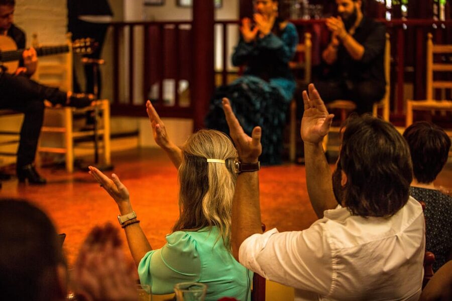 Barcelona: Flamenco Show with Dinner at Tablao de Carmen - Key points to know before booking