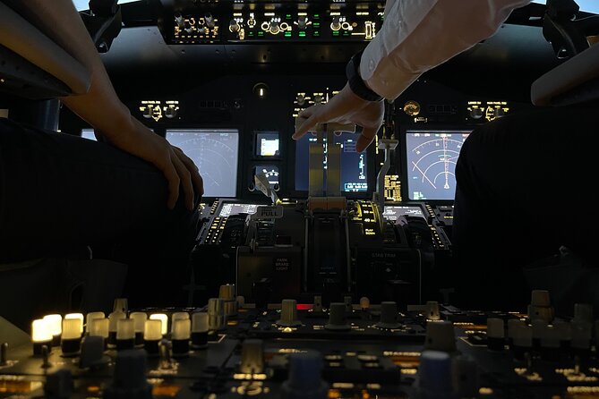 Barcelona Flight Simulator Experience - What Your One Hour Looks Like