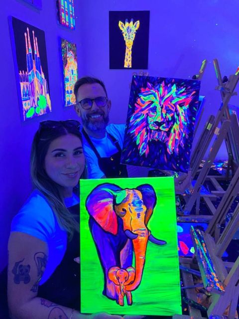 Barcelona: Fluorescent Paint and Wine Workshop - The painting process, from blank canvas to glowing souvenir