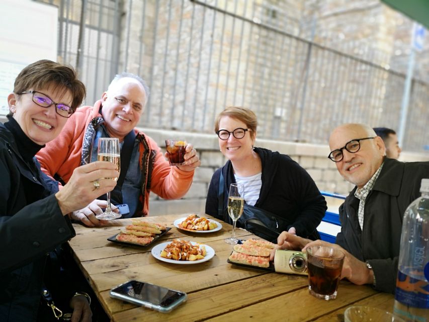 Barcelona: Foodie Walking Tour with Sagrada Familia Tickets - Getting to Sagrada Familia