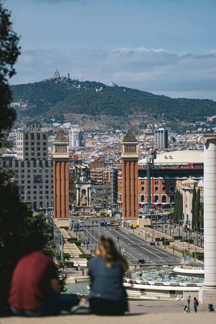 Barcelona from the heights to the sea: Montjuïc, Cable Car, and Beach - Returning by catamaran in about 20 minutes
