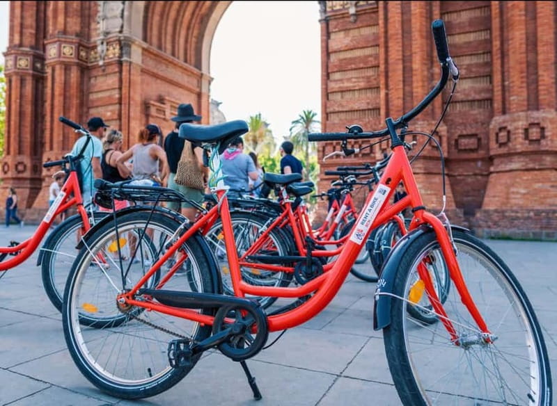 Barcelona: Full-Day Bike/E-Bike Rental with Helmet and Lock - Planning a two-hour ride or a full day