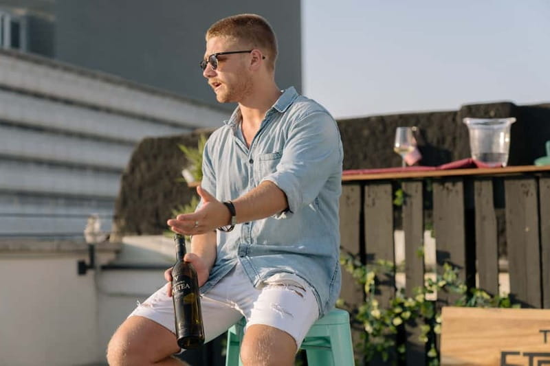 Barcelona: Fun & Unpretentious Rooftop Wine Tasting - Meeting point, access, and practical planning