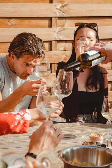 Barcelona: Fun & Unpretentious Rooftop Wine Tasting - How this compares with a winery day trip