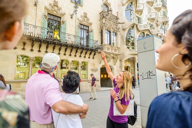 Barcelona Gaudi and Sagrada Familia Tour - Price, extra costs, and overall value