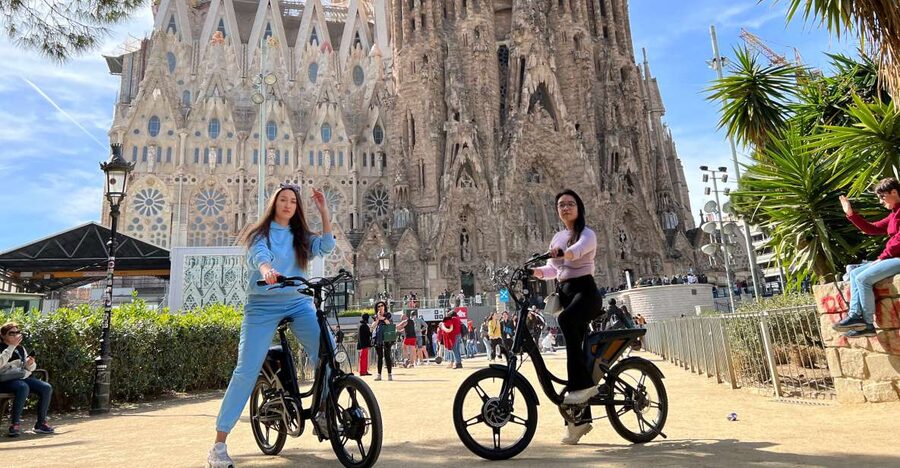 Barcelona: Gaudi Guided E-Bike Tour - Key points to know before you book