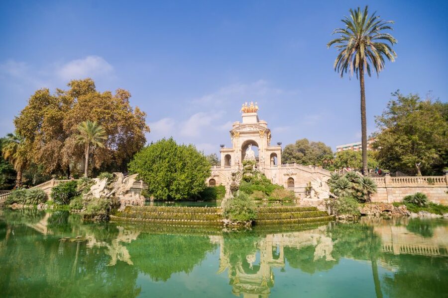 barcelona: Gaudi Highlights eBike tour - The waterfront, Olympic port, and Mediterranean air