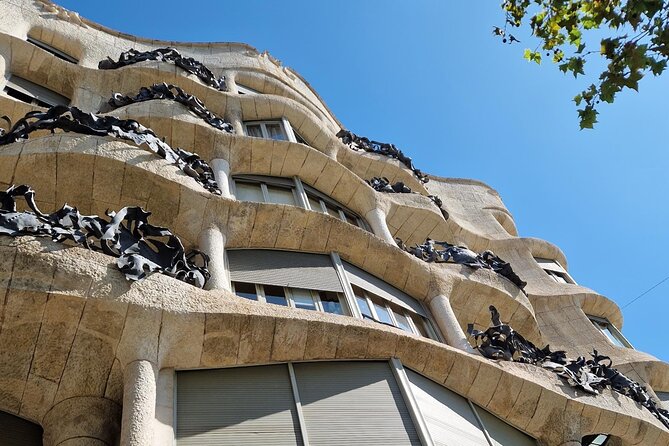 Barcelona: Gaudí, Tapa, Drink & Hidden Architectural Gems - The Sagrada Família from the outside