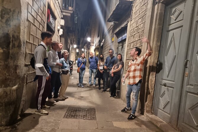Barcelona Ghosts & Legends Tour - Starting at Travellers Nest Bar on Carrer de la Boqueria