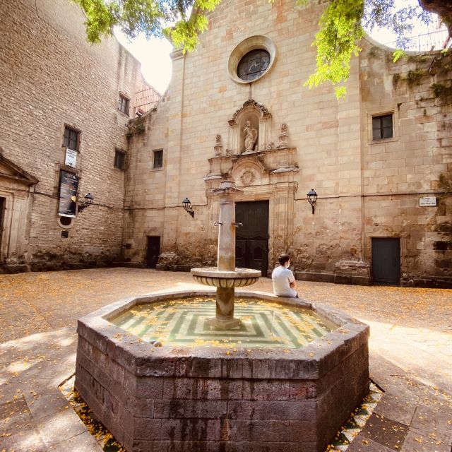 Barcelona: Gothic Quarter and Flamenco Show (Small Group) - Key points to know before booking