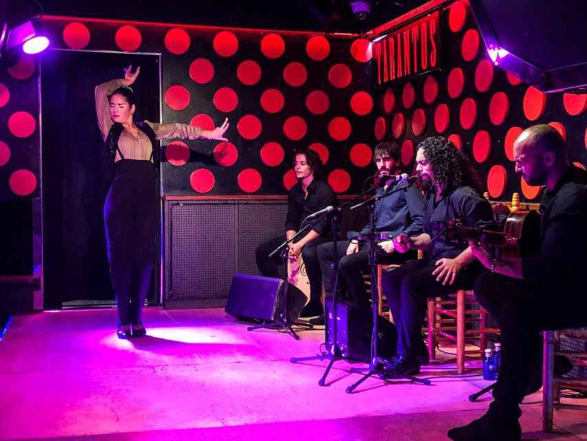 Barcelona: Gothic Quarter and Flamenco Show (Small Group) - Two hours in Barcelona’s Gothic Quarter