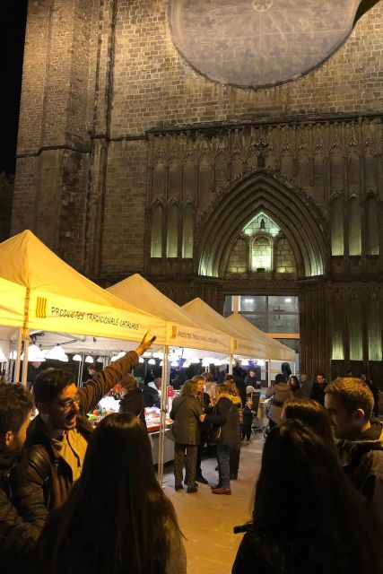 Barcelona: Gothic Quarter By Night Guided Walking Tour - Saints, martyrs, monarchs, and gargoyles