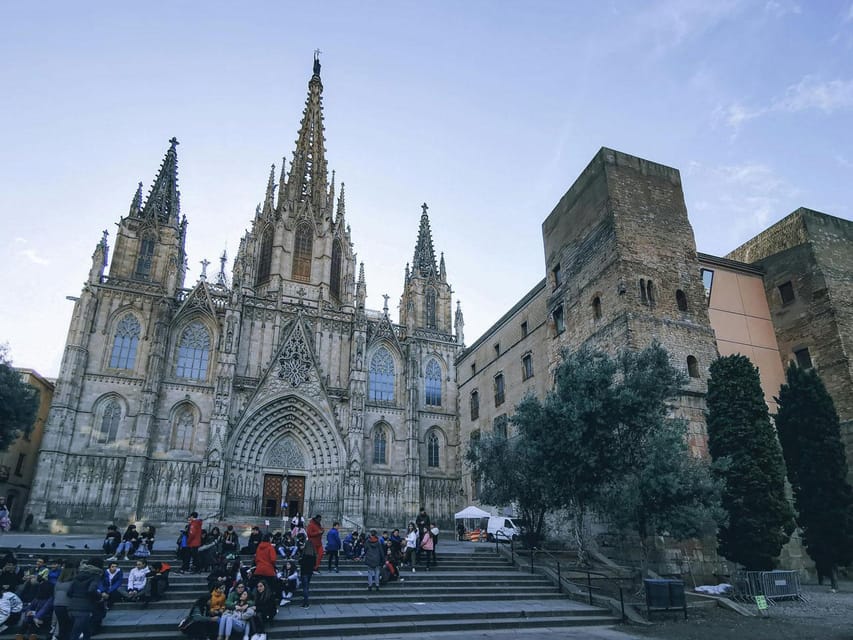 Barcelona: Gothic Quarter Gems Private Walking Tour - Why this Gothic Quarter walk works well