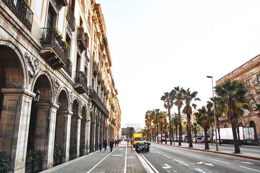 Barcelona: Gothic Quarter & La Sagrada Familia Private Tour - Should you book the Barcelona private tour?