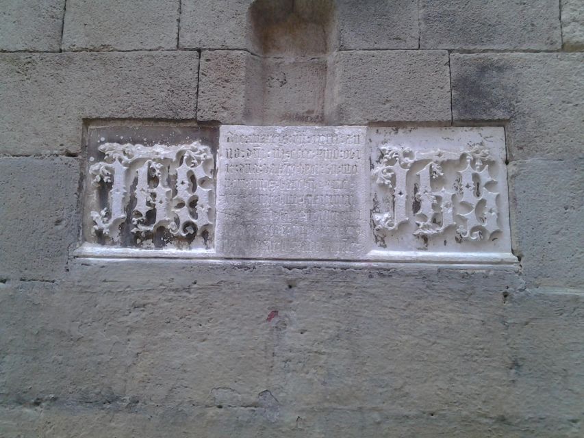 Barcelona: Gothic Quarter Legends Walking Tour with Tapas - Who will enjoy this Gothic Quarter tour?