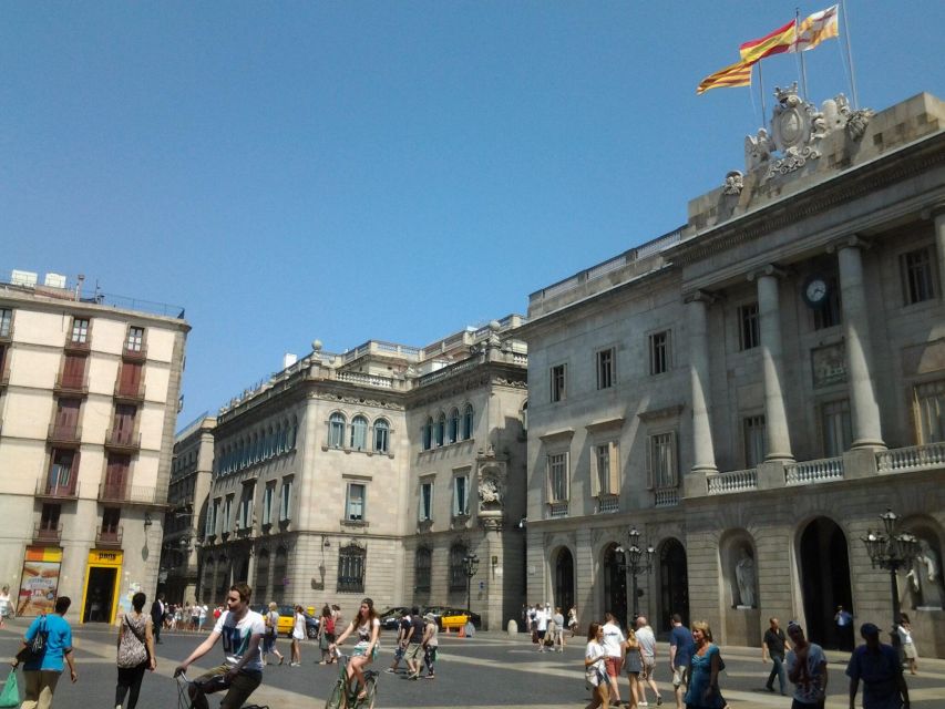 Barcelona: Gothic Quarter Legends Walking Tour with Tapas - Should you book it?