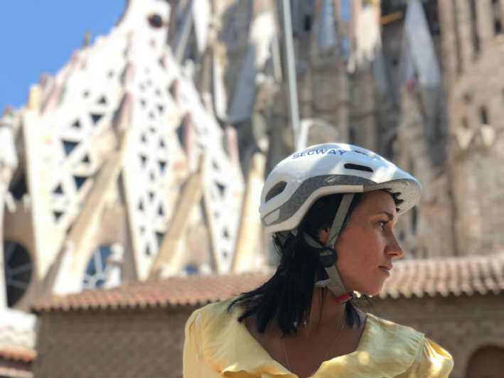 Barcelona: Gothic Quarter & Sagrada Familia Area Segway Tour - Seeing La Monumental and Gaudí’s Sagrada Familia