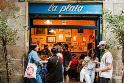Barcelona Gothic Quarter Tapas & Taverns Food & Wine Tour