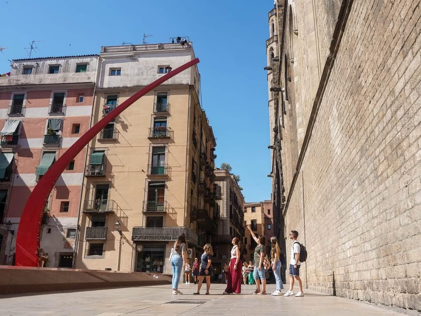 Barcelona: Gothic Quarter Walking Tour w/ Montjuïc Cable Car - Montjuïc Hill and the 1992 Olympic area