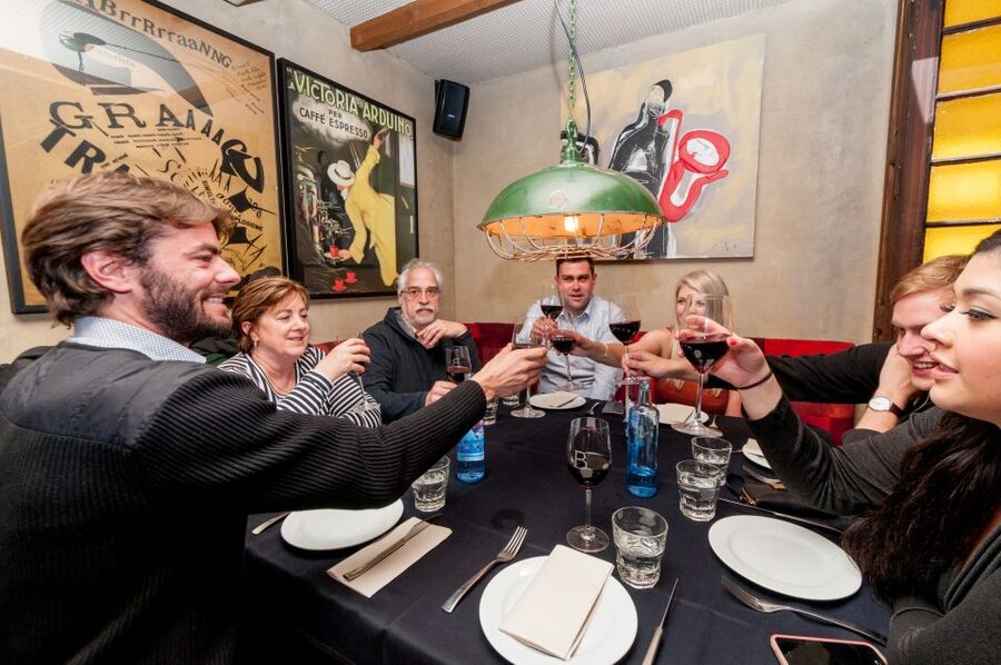 Barcelona Gourmet Food & Wine Tour with Local Expert - Why the small group matters