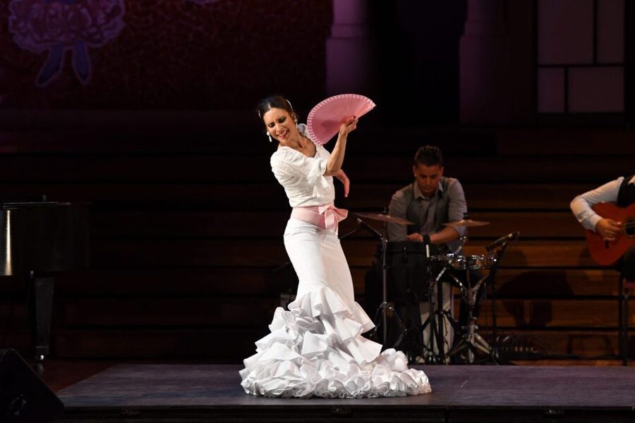 Barcelona: Gran Gala Flamenco Show Entry Ticket - How to fit it into a Barcelona day