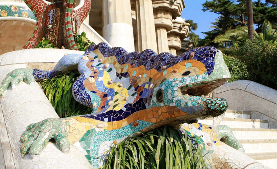 Barcelona: Guell Park Small-Group Tour & Dragon Stairway - Meeting at the Carmel entrance