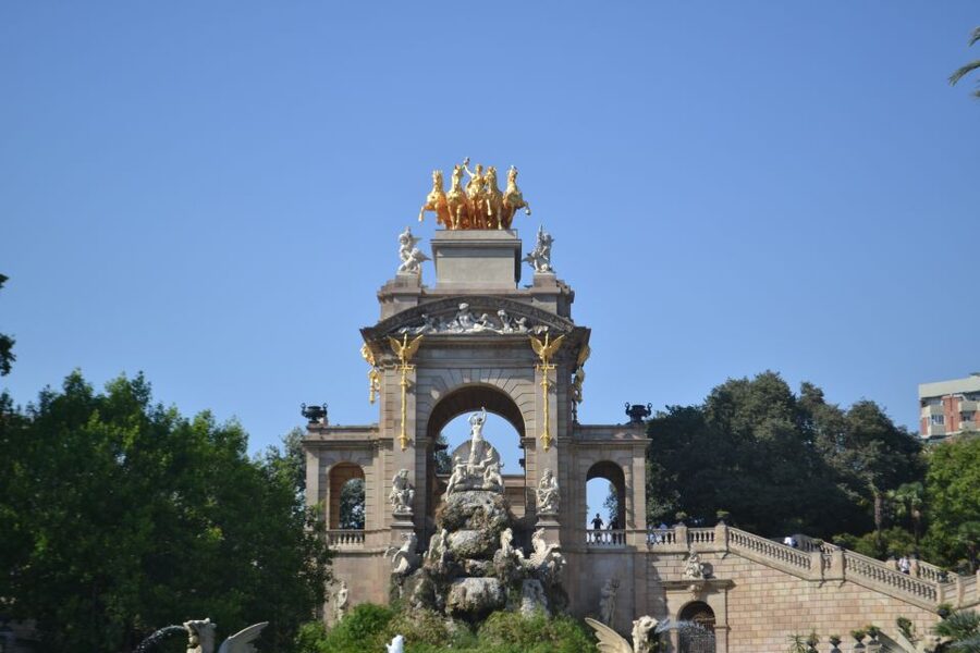 Barcelona: Guided Bike or E-Bike City Tour - Is $34 a fair price?
