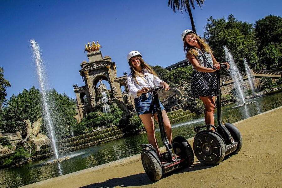 Barcelona: Guided Segway Tour - Port Vell and Columbus Monument