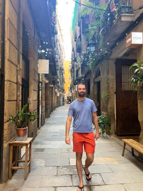 Barcelona guided tour in French - Timing, language, and practical planning