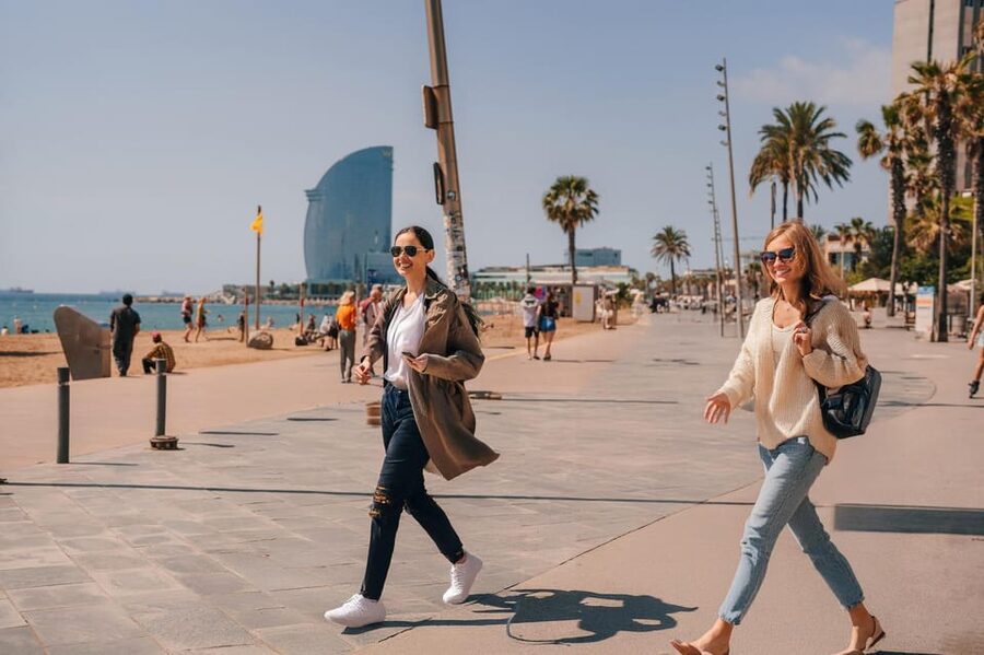 Barcelona: Guided Walking City Tour, Cable Car & Boat Ride - Lluís Companys Olympic Stadium and the 1992 story