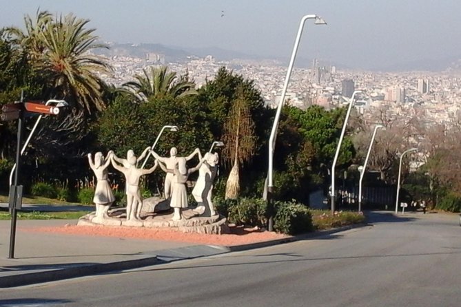 Barcelona Half-day Tour With Local Driver-guide - Sagrada Familia: Barcelona’s grand opening scene