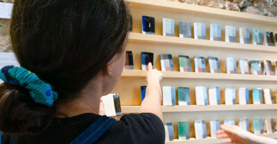 Barcelona: Handmade Ceramic Tiles Workshop - Designing two handmade tiles