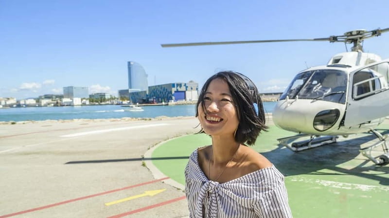 Barcelona: Helicopter Flight over Barcelona's Coastline - Seven minutes of Barcelona from above