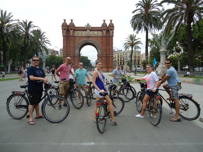 Barcelona Highlights Bike Tour: Cycle along the beach! - Port Vell and the harbor sculptures