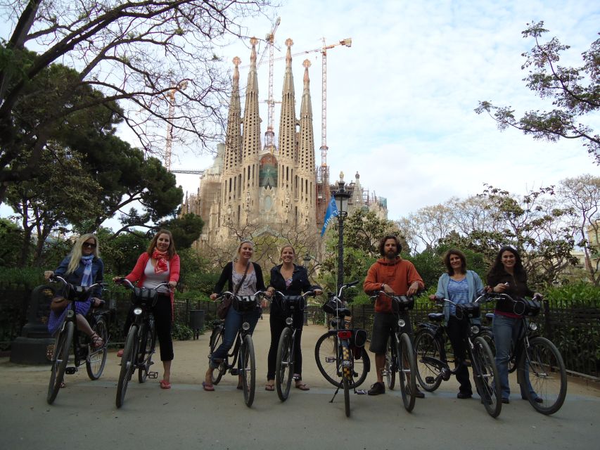 Barcelona Highlights Bike Tour: Cycle along the beach! - Starting at Carrer dels Tallers