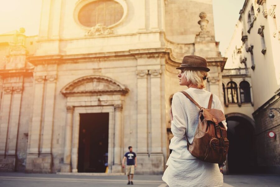 Barcelona: Highlights & Gems Private Tour with Tapa & Drink - What $93 buys you
