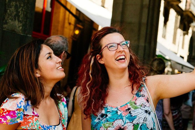 Barcelona Highlights & Hidden Gems Private Tour - What the walking pace really means
