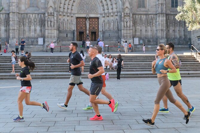 Barcelona Highlights Running Tour - Finishing at Plaça Catalunya