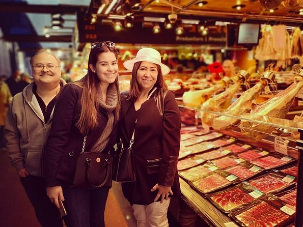 Barcelona Highlights & Secrets Private Tour with Tapa & Drink - Why this makes a useful first Barcelona tour
