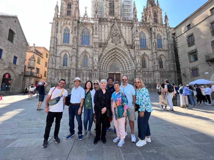Barcelona Highlights Small Group Half-Day Tour with Pickup - Montjuïc gives you Barcelona at a glance